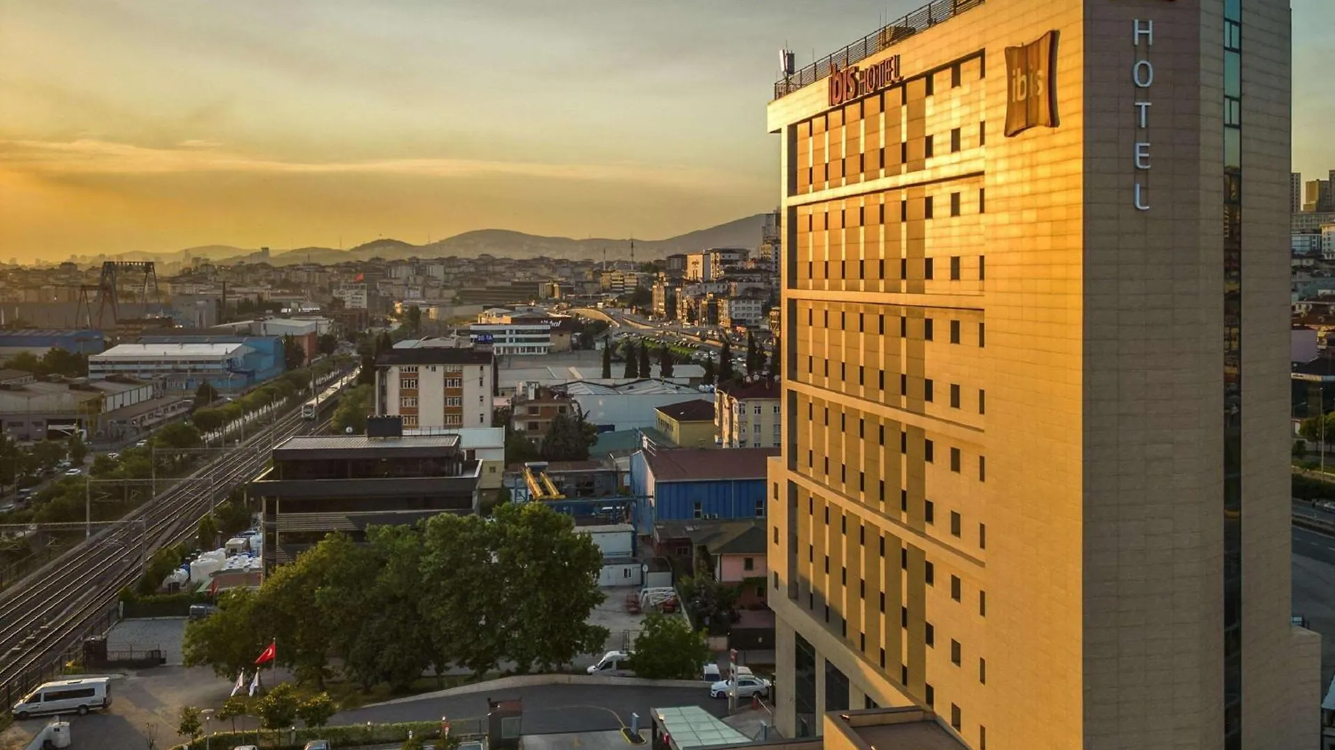Ibis Istanbul Tuzla Hotel 3*, Cayirova